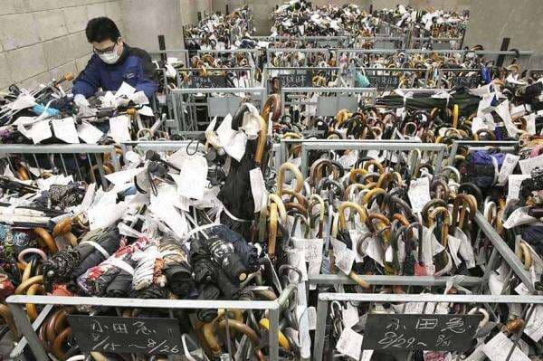 Rahasia Keberhasilan Sistem Pengembalian Barang Hilang dan Tertinggal di Jepang Rahasia Keberhasilan Sistem Pengembalian Barang Hilang dan Tertinggal di Jepang