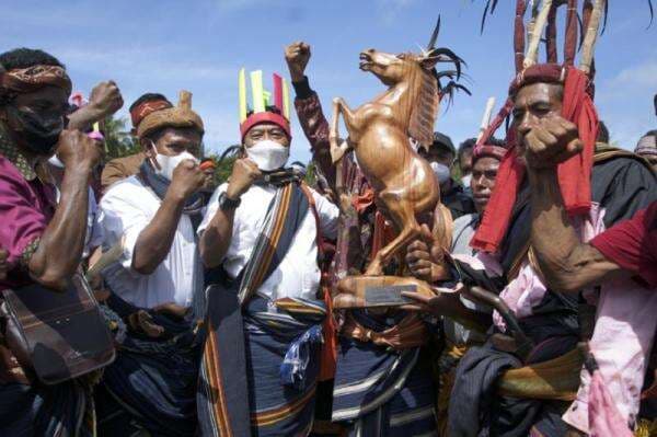 Mengenal Festival Pasola, Tradisi Perang Masyarakat Adat Sumba Mengenal Festival Pasola, Tradisi Perang Masyarakat Adat Sumba