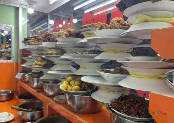 Pamasok Daging Mogok Jualan, Pedagang Nasi Padang Amankan Stok