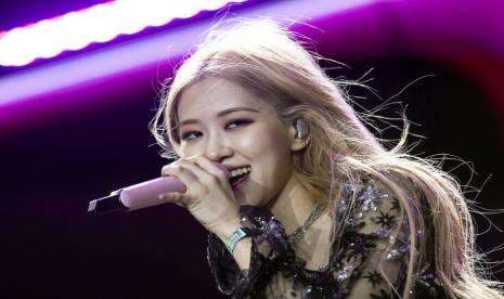 Kena Covid-19, Rosé Blackpink Batalkan Semua Jadwal, Urung ke Luar Negeri Kena Covid-19, Rosé Blackpink Batalkan Semua Jadwal, Urung ke Luar Negeri