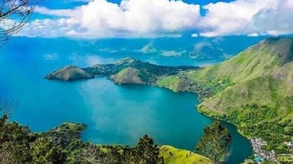 5 Danau dengan Mitos Paling Mengerikan di Indonesia, Nomor 4 Ditunggui Makhluk Misterius