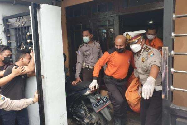 Rudi yang Bunuh Adiknya Sendiri Belum Ditemukan Rudi yang Bunuh Adiknya Sendiri Belum Ditemukan