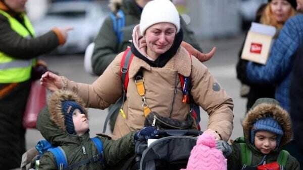Invasi Rusia ke Ukraina Bikin Sejuta Manusia Mengungsi