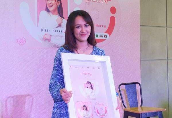 Happy Asmara: Dulu Tukang ‘Ngarit’, Masih Nggak Percaya jadi Artis Happy Asmara: Dulu Tukang ‘Ngarit’, Masih Nggak Percaya jadi Artis