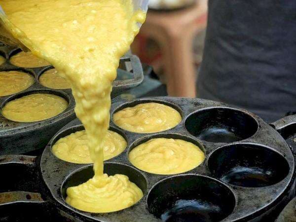 Cuma Dibuat dari ‘Lumpur’, Kue Ini Sampai Buka 4 Cabang di Malang Cuma Dibuat dari ‘Lumpur’, Kue Ini Sampai Buka 4 Cabang di Malang