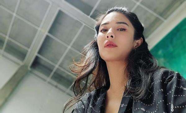 5 Artis Cantik Ini Hidup Beda Agama dengan sang Ayah, Nomor 4 Tak Disangka 5 Artis Cantik Ini Hidup Beda Agama dengan sang Ayah, Nomor 4 Tak Disangka