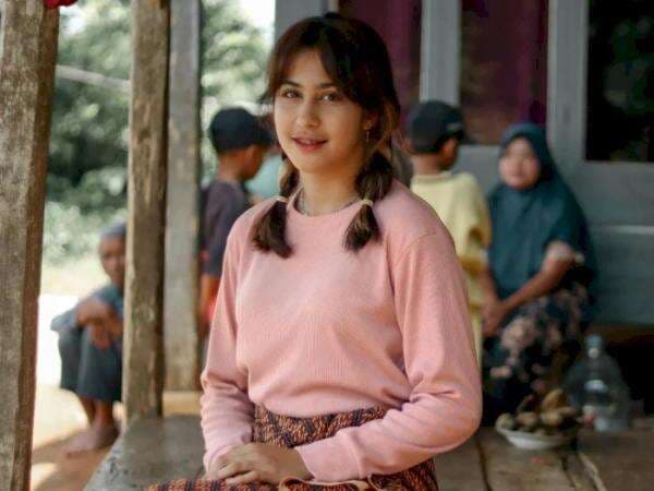 Sosok Gadis Desa Cantik Keturunan Palestina yang Viral, Diduga Kehidupan Aslinya Begini Sosok Gadis Desa Cantik Keturunan Palestina yang Viral, Diduga Kehidupan Aslinya Begini