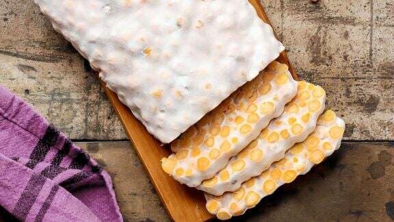 4 Penyakit Mengintai Jika Makan Tempe Berlebih, Stop Sekarang Kalau Gak Mau Nyawa Terancam! 4 Penyakit Mengintai Jika Makan Tempe Berlebih, Stop Sekarang Kalau Gak Mau Nyawa Terancam!