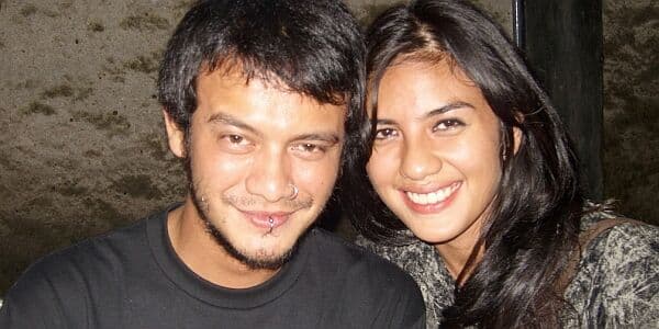 7 Pasangan Artis yang Balikan dengan Mantan dan Menikah 7 Pasangan Artis yang Balikan dengan Mantan dan Menikah