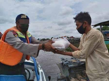 Kala Kapolres HSU Minta Anak Buahnya Bos Kayu Ilegal Dihukum Berat! Kala Kapolres HSU Minta Anak Buahnya Bos Kayu Ilegal Dihukum Berat!