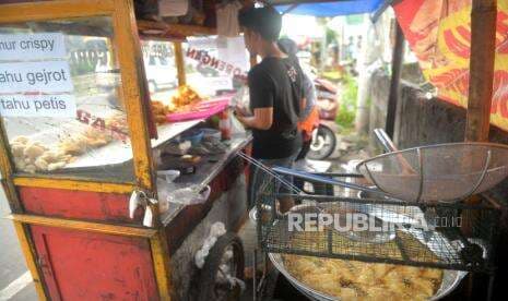Pedagang Kecil di Lampung Terdampak Minyak Goreng Mahal