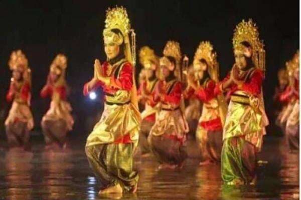 Pola Lantai Tari Andun, Dilengkapi Sejarah dan Maknanya Pola Lantai Tari Andun, Dilengkapi Sejarah dan Maknanya