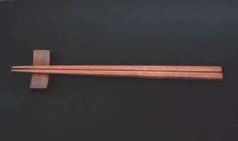 Perbedaan Sumpit China, Korea, dan Jepang yang Diharamkan Dipakai Umat Islam untuk Makan Perbedaan Sumpit China, Korea, dan Jepang yang Diharamkan Dipakai Umat Islam untuk Makan