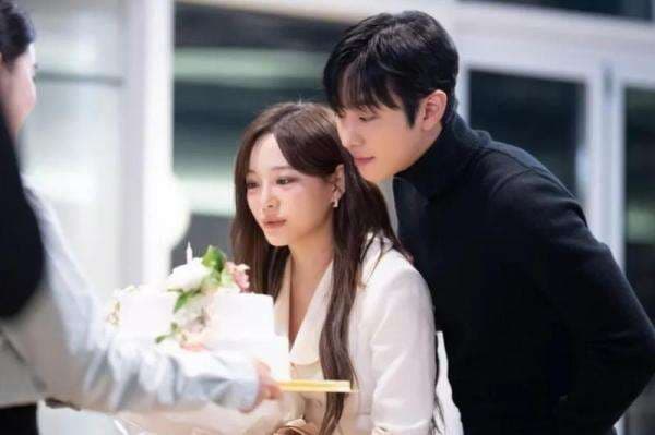 Biodata Pemain A Business Proposal, Drama Korea yang Lagi Booming Biodata Pemain A Business Proposal, Drama Korea yang Lagi Booming