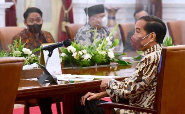 Bertemu Kelompok Cipayung Plus di Istana, Jokowi Minta Mahasiswa Tetap Kritis Bertemu Kelompok Cipayung Plus di Istana, Jokowi Minta Mahasiswa Tetap Kritis