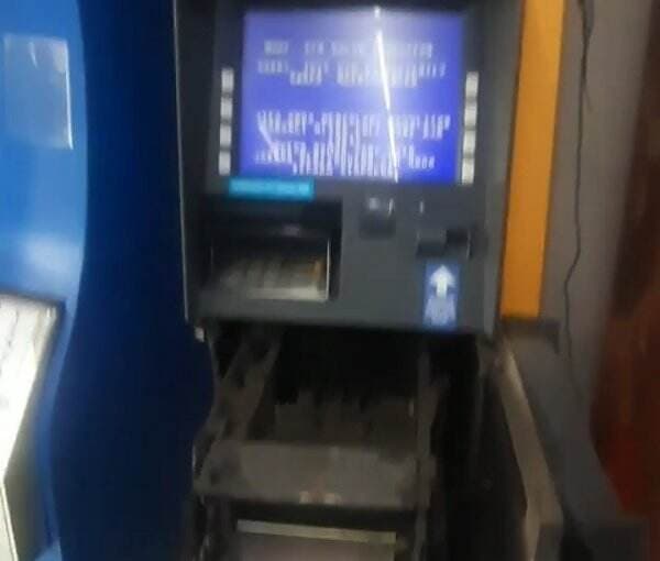 Mesin ATM Bank bjb di Minimarket Margagiri Kabupaten Serang Dibobol Maling