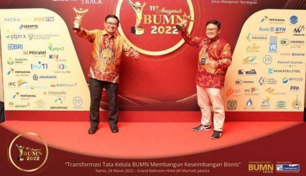 Dirut Petrokimia Gresik jadi CEO Driving Execution Terbaik di Anugerah BUMN Tahun 2022 Dirut Petrokimia Gresik jadi CEO Driving Execution Terbaik di Anugerah BUMN Tahun 2022