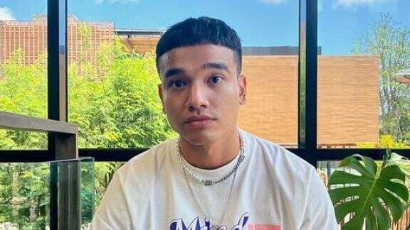 Pesona Fadly Faisal Saat Ikut Trend TikTok, Netter: Haduh, Jalan Doank Aja Cakep! Pesona Fadly Faisal Saat Ikut Trend TikTok, Netter: Haduh, Jalan Doank Aja Cakep!