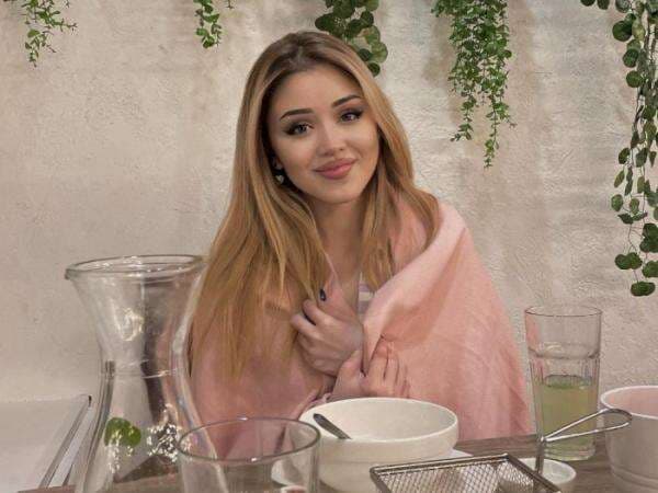 Potret Terbaru Dayana 'Mantan' Fiki Naki, Kini Punya Bibir Seksi Hasil Operasi Potret Terbaru Dayana 'Mantan' Fiki Naki, Kini Punya Bibir Seksi Hasil Operasi