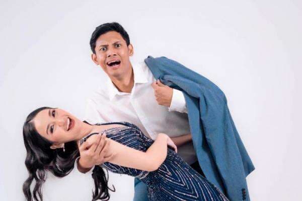 5 Pasangan Seleb TikTok Indonesia yang Kompak dan Romantis 5 Pasangan Seleb TikTok Indonesia yang Kompak dan Romantis