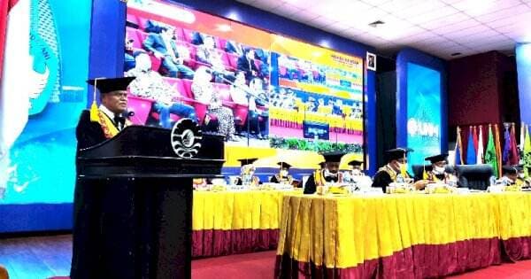 Wisuda Periode Maret, Prof Husain Sebut Peminat UNM Terbanyak Keenam di Indonesia