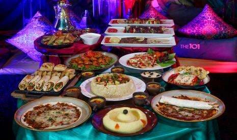 Turkish Food Stall Ramaikan Pasar Senggol Ramadan THE 1O1 Hotel Jakarta Sedayu Darmawangsa Turkish Food Stall Ramaikan Pasar Senggol Ramadan THE 1O1 Hotel Jakarta Sedayu Darmawangsa