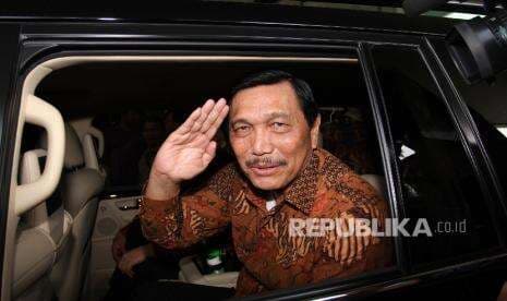 Amien Rais Kritik Jokowi-Luhut, Bukan Pasangan Jokowi-Maruf