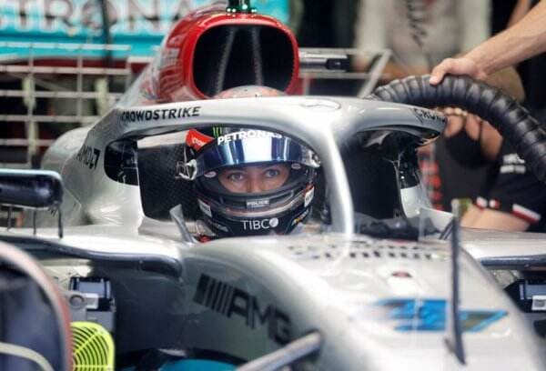 Tak Mau Dianggap Melempem, Rekan Lewis Hamilton Ini Harap Mercedes Temukan Solusi Terbaik