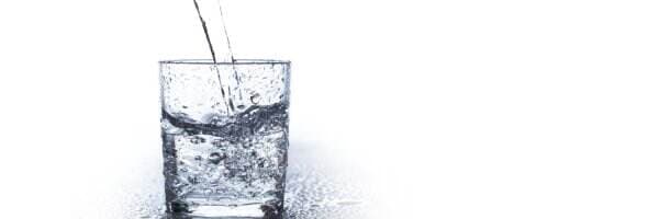 4 Fakta Air Mineral yang Perlu Kamu Tahu!
