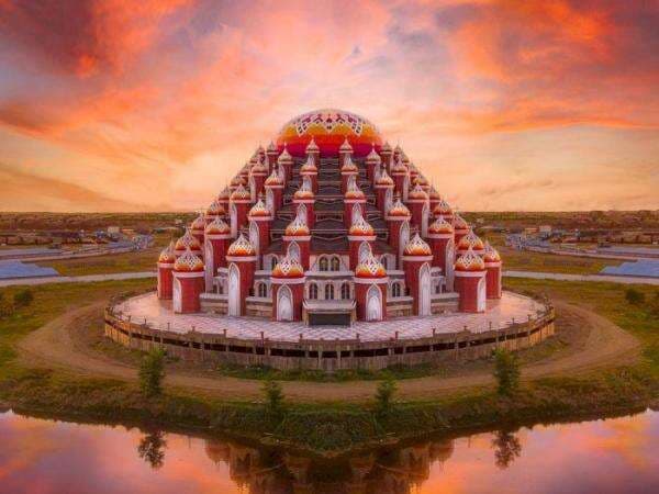 Keindahan Masjid 99 Kubah, Ikon Sulsel yang Digunakan Pertama Kali untuk Sholat Tarawih Keindahan Masjid 99 Kubah, Ikon Sulsel yang Digunakan Pertama Kali untuk Sholat Tarawih