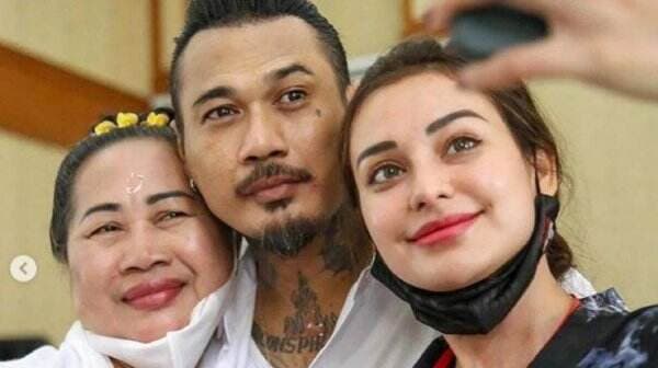 Soal Ibu Jadi Alasan Jerinx SID Dipindah ke Lapas Kerobokan Bali