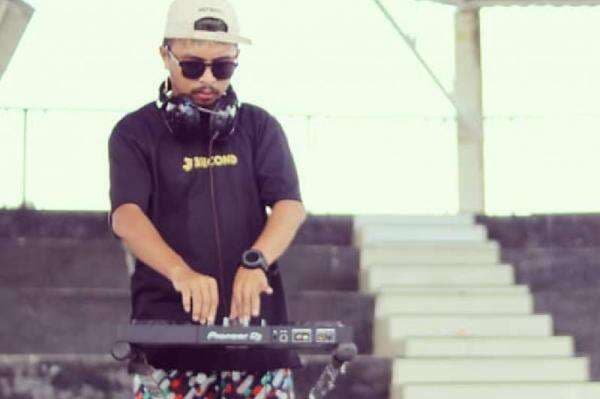 Lirik Lagu dan Chord Gitar Jaga Mata Jaga Hati oleh DJ Qhelfin Lirik Lagu dan Chord Gitar Jaga Mata Jaga Hati oleh DJ Qhelfin