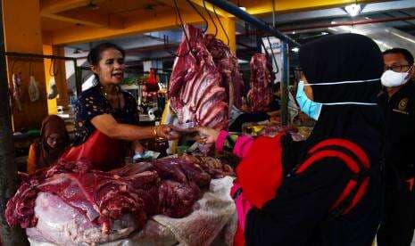 Pedagang Daging Khawatir Harga Naik Jelang Lebaran