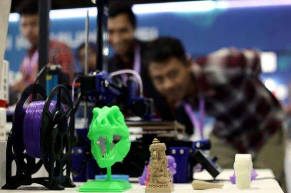 Amazon Beri Pelatihan Digital Bagi Lulusan SMA RI dan Bantu Cari Kerja Amazon Beri Pelatihan Digital Bagi Lulusan SMA RI dan Bantu Cari Kerja