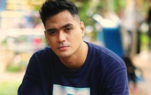 Ricky W Miraza: Saya Menantang Keras Vicky Prasetyo di Ring Tinju, Jangan Jadi Pengecut! Ricky W Miraza: Saya Menantang Keras Vicky Prasetyo di Ring Tinju, Jangan Jadi Pengecut!