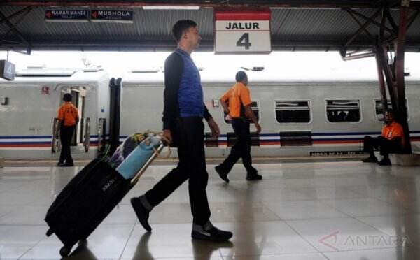 Tiket KA Lebaran Habis Terjual, Daop II Bandung Siapkan Kereta Tambahan