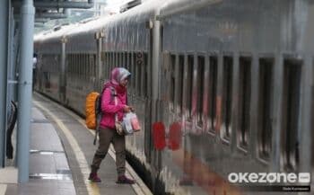 Demo 11 April, Penumpang Kereta Api Jarak Jauh Bisa Naik dari Stasiun Jatinegara
