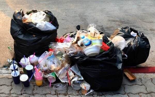 Volume Sampah di Kota Ini Meningkat 10 Persen Selama Ramadan
