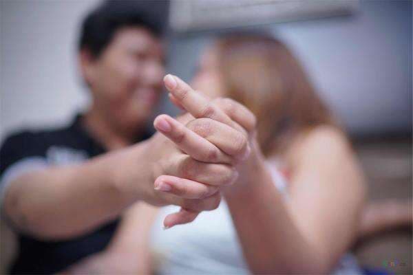 Siapa Bilang Pacaran Mudarat? Ini Lho 3 Manfaat Bagi Kesehatan Siapa Bilang Pacaran Mudarat? Ini Lho 3 Manfaat Bagi Kesehatan