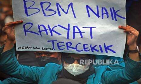In Picture: Aksi Unjuk Rasa Damai Mahasiswa Banten