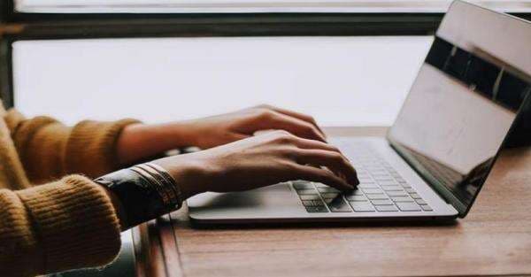 Cara Mengatasi Layar Laptop Hitam, Coba Hal Ini! Cara Mengatasi Layar Laptop Hitam, Coba Hal Ini!