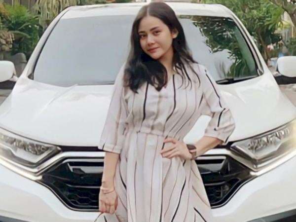 Mawar AFI Dipuji Netizen Makin Glow Up Usai Cerai: Ini Mah Janda Kembang Mawar AFI Dipuji Netizen Makin Glow Up Usai Cerai: Ini Mah Janda Kembang