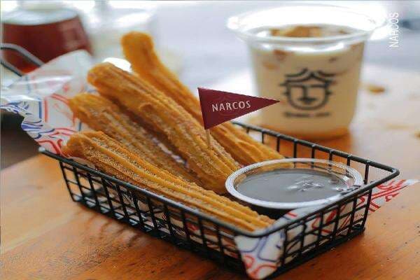 Gahar! Coffee Shop di Surabaya ini Pakai Geng Pablo Escobar Gahar! Coffee Shop di Surabaya ini Pakai Geng Pablo Escobar