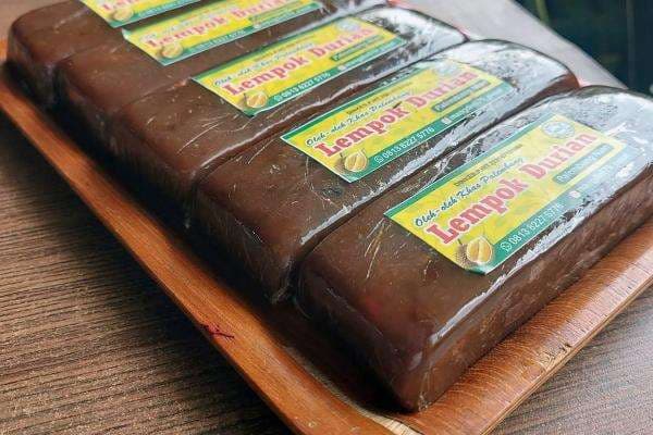Lempok Durian Palembang, Legit dan Enaknya Bikin Kangen Lempok Durian Palembang, Legit dan Enaknya Bikin Kangen