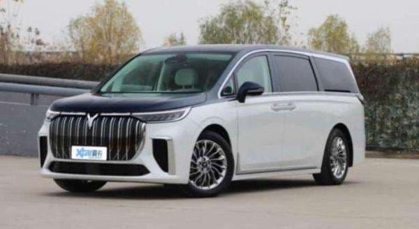 Penampilan Bak Alphard, China Kenalkan Mobil MPV Keluarga Diklaim Tercepat di Dunia Loh Penampilan Bak Alphard, China Kenalkan Mobil MPV Keluarga Diklaim Tercepat di Dunia Loh