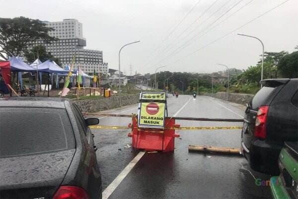 Jembatan Tunggulmas Kota Malang Tutup, Warga Keluhkan Macet