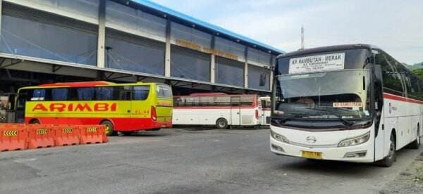 Gawat! Jelang Arus Mudik Lebaran 2022 Ratusan Bus di Terminal Terpadu Merak Tak Layak Jalan