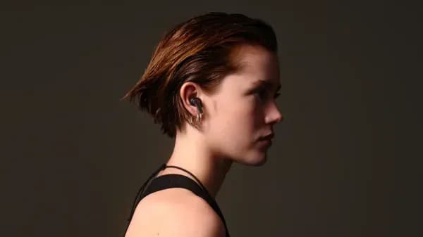 Nothing Ear (1) Resmi Hadir di Indonesia, Harga 1,499 Juta Rupiah Nothing Ear (1) Resmi Hadir di Indonesia, Harga 1,499 Juta Rupiah