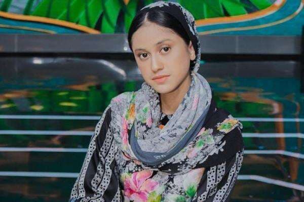 Asila Maisa Tampil Elegan Pakai Rancangan Ivan Gunawan, Netizen: Cantiknya Anak Papa Ramzi Asila Maisa Tampil Elegan Pakai Rancangan Ivan Gunawan, Netizen: Cantiknya Anak Papa Ramzi