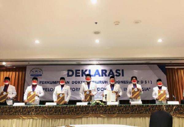 PDSI Dukung `Cuci Otak` Dokter Terawan dan Vaksin Nusantara PDSI Dukung `Cuci Otak` Dokter Terawan dan Vaksin Nusantara